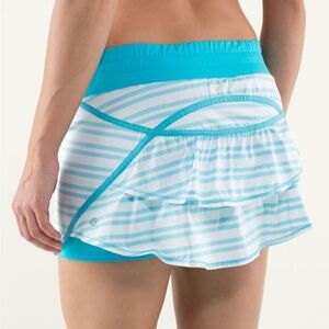 Lululemon Twin Stripe Spry Blue Track Attack Skirt size 4